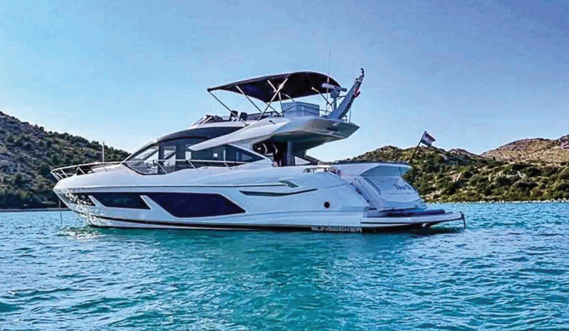SUNSEEKER 74 SPORT_ROUSSEY-YACHTING