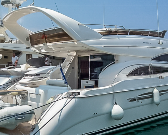 PRINCESS 61 FLY